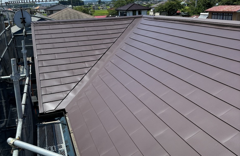 信頼と実績で守る、あなたの屋根！